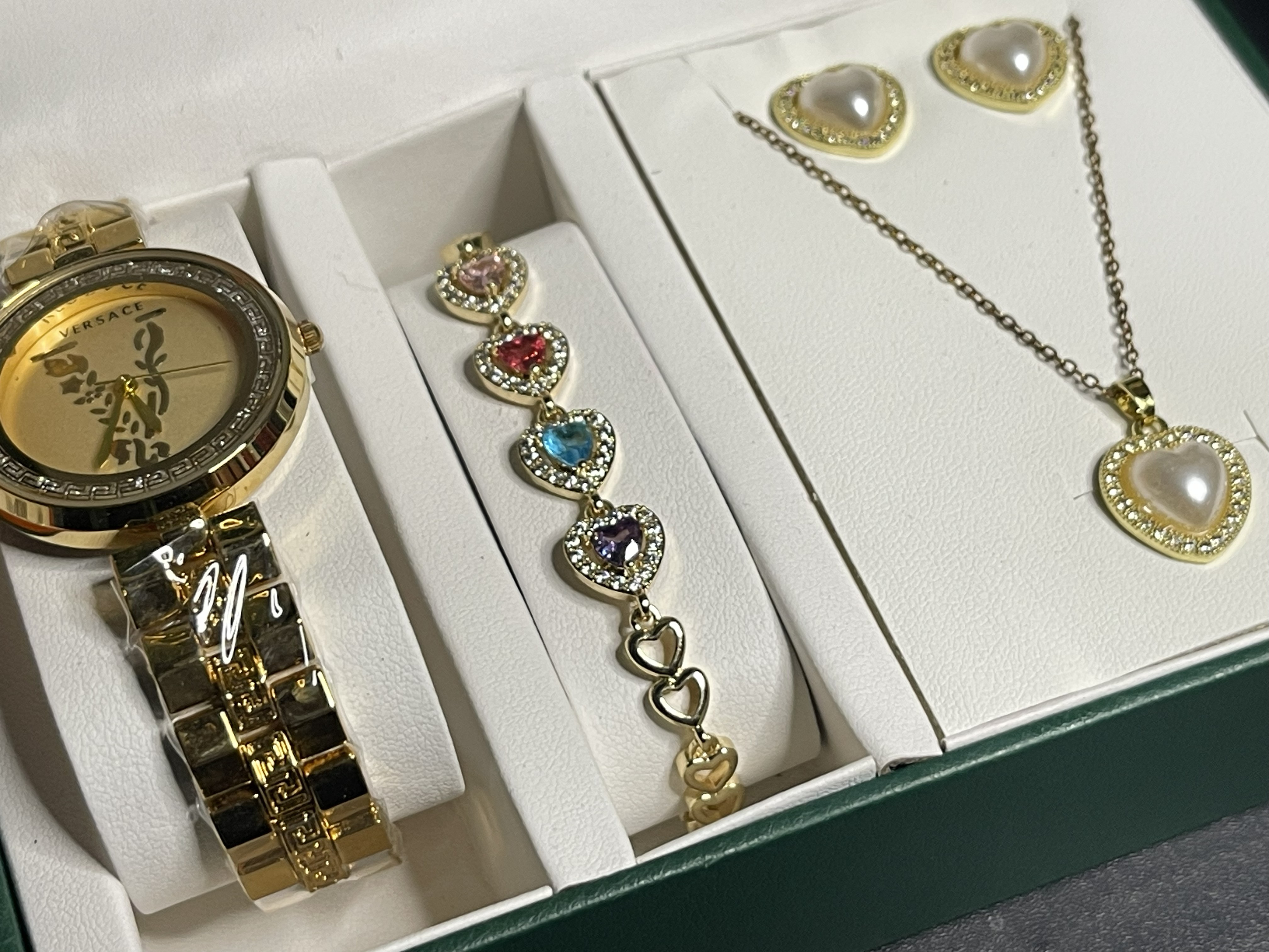 Golden Heart Luxury Watch & Jewelry Set