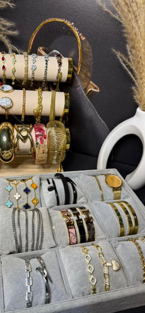 Bracelet stack